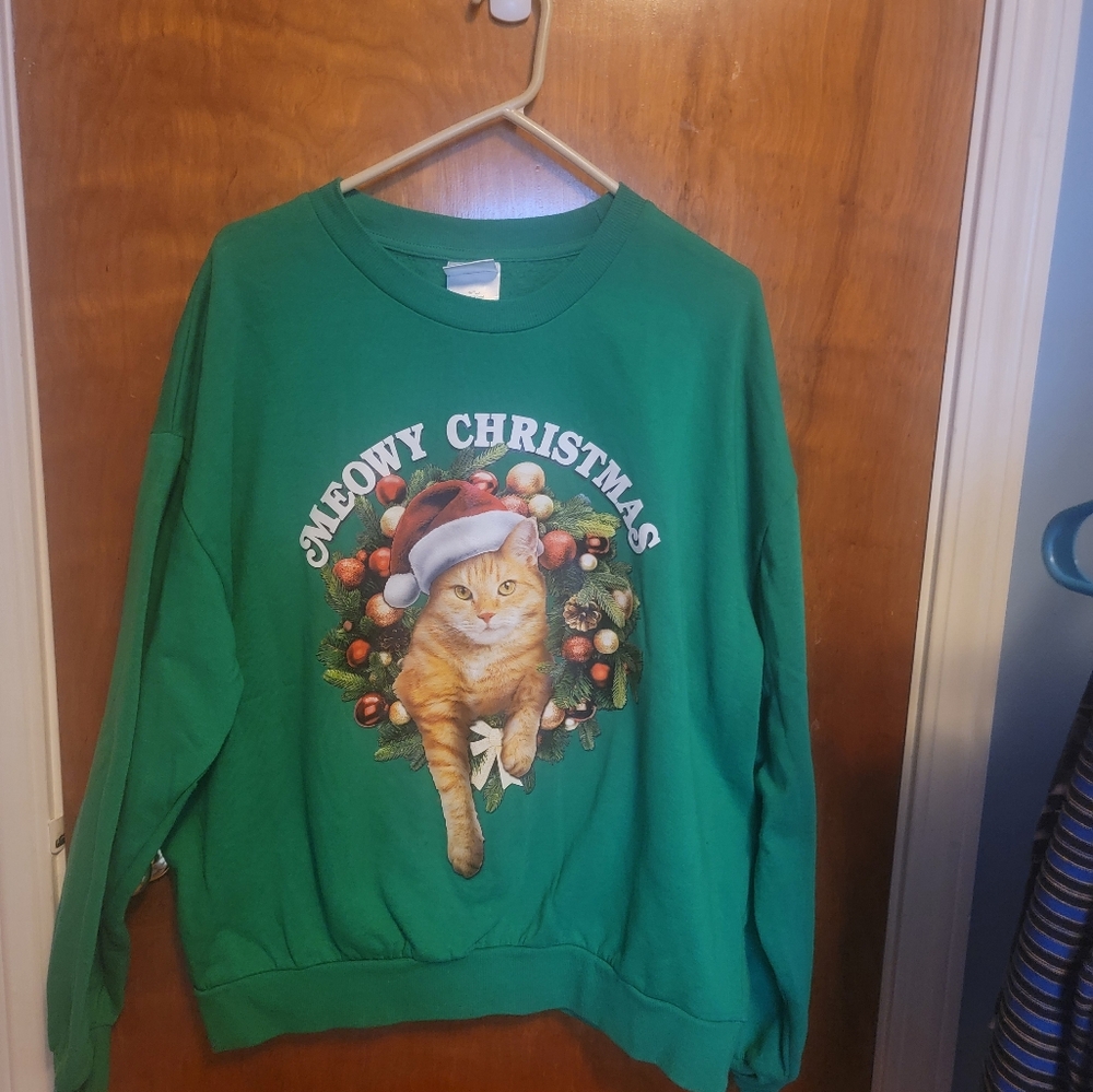 XL XMAS CAT SWEATSHIRT
